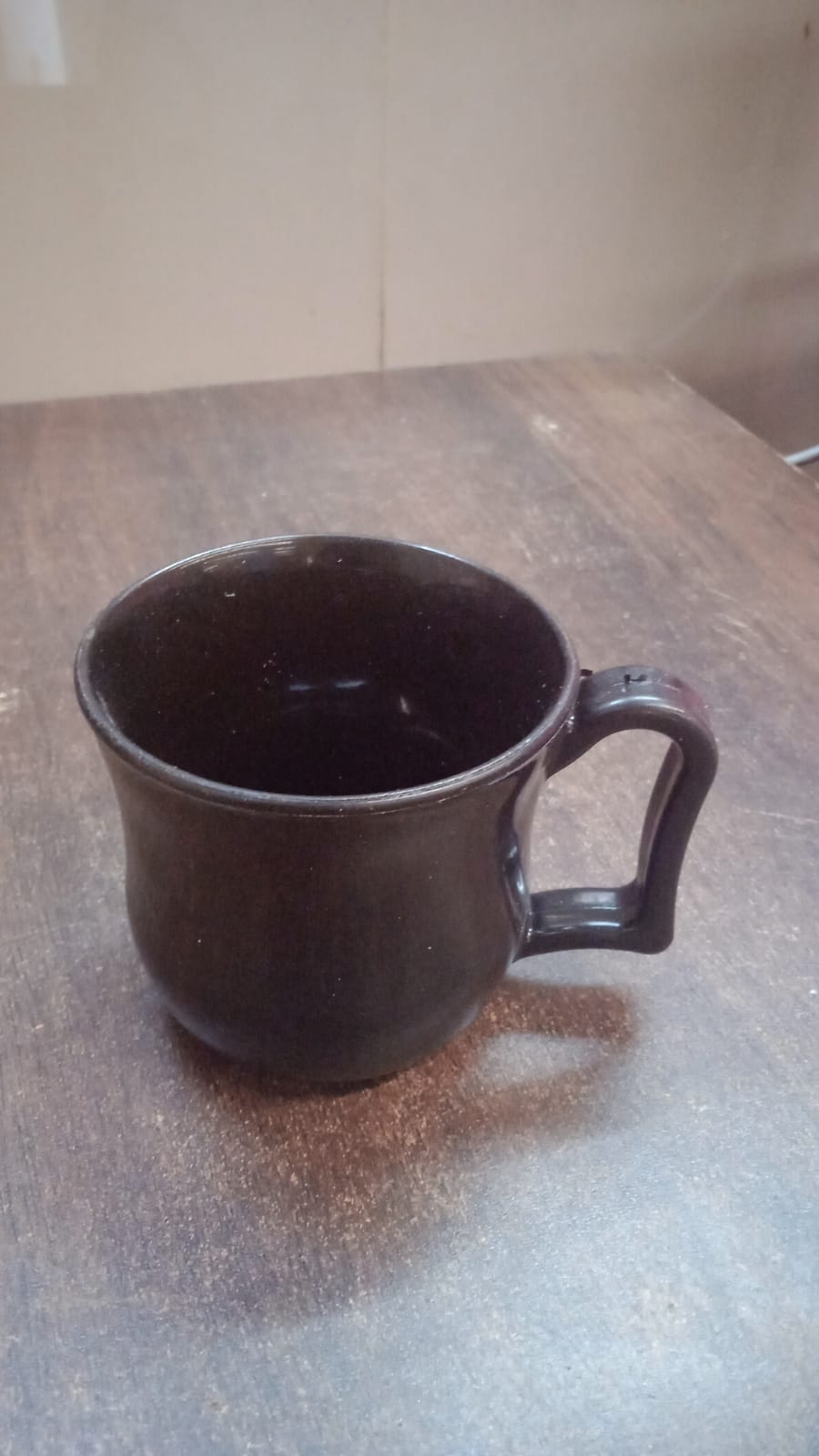 Premium Plastic Coffee / Tea Cups / Mug with Handle(1 Pc / Loose / Black) Premium Plastic Coffee / Tea Cups / Mug with Handle(1 Pc / Loose / Black)